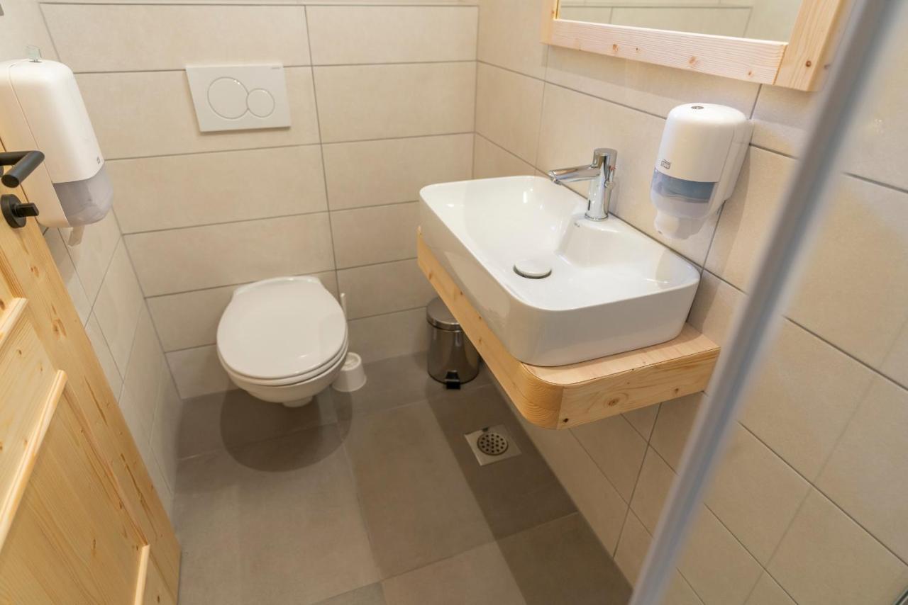 Hotel Planinska Koca Na Uskovnici Srednja Vas v Bohinju Esterno foto