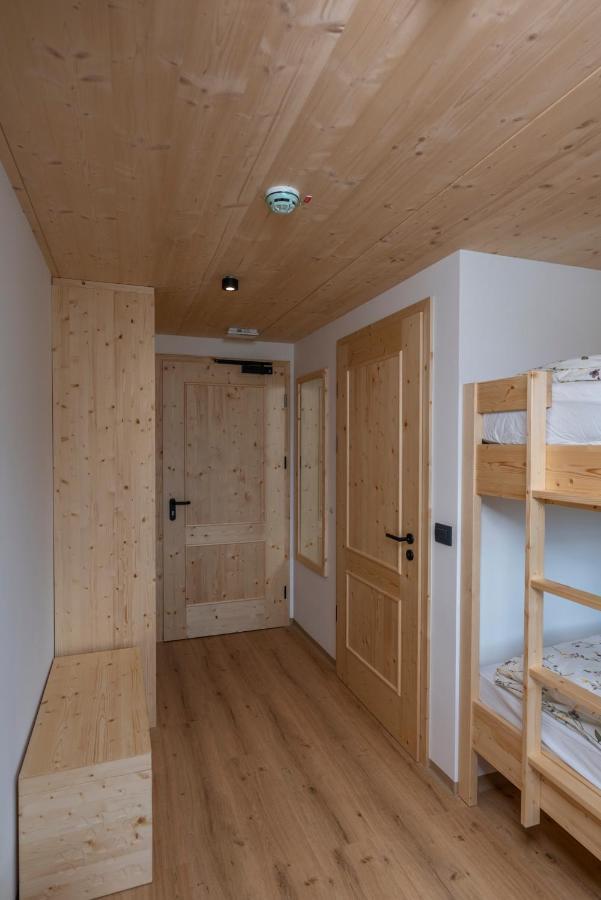 Hotel Planinska Koca Na Uskovnici Srednja Vas v Bohinju Esterno foto