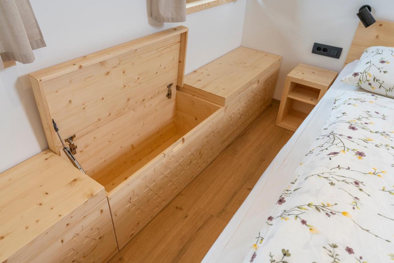 Hotel Planinska Koca Na Uskovnici Srednja Vas v Bohinju Esterno foto