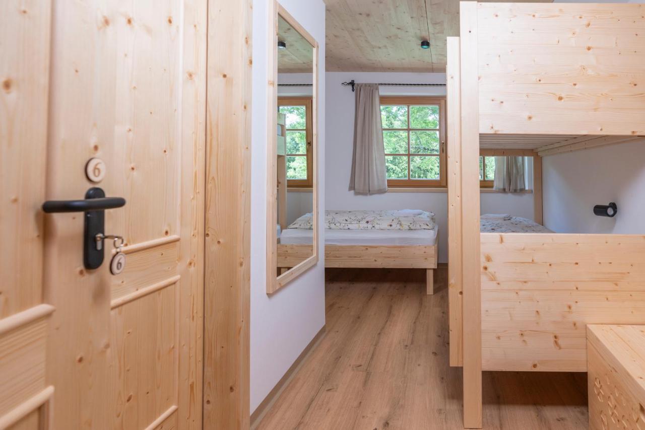 Hotel Planinska Koca Na Uskovnici Srednja Vas v Bohinju Esterno foto